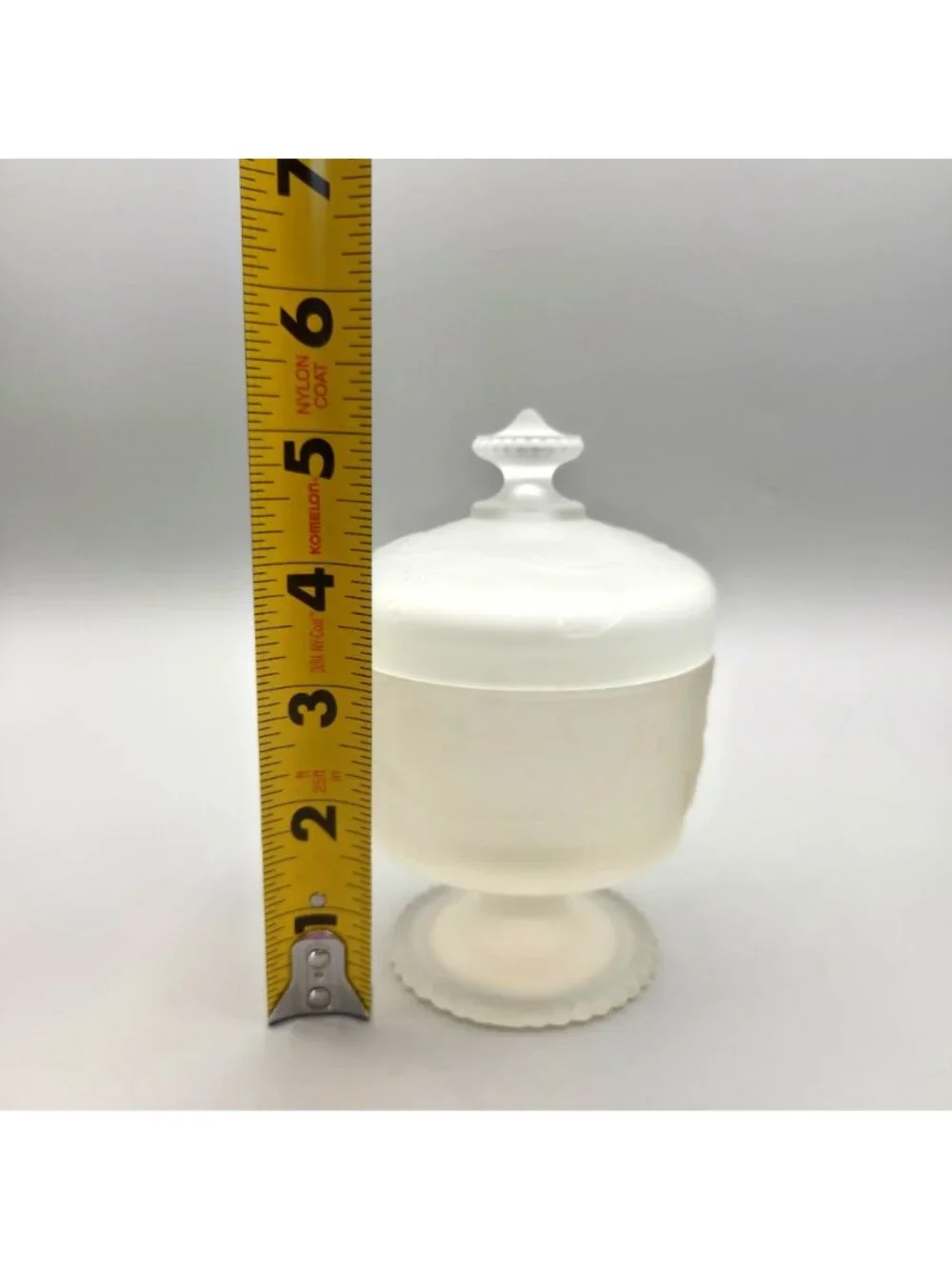 Vintage Avon 'Period Piece' Frosted Glass Grapevine Vanity Jar Empty
